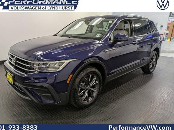 VOLKSWAGEN TIGUAN 4MOTION 2022 3VV2B7AX2NM154027 image